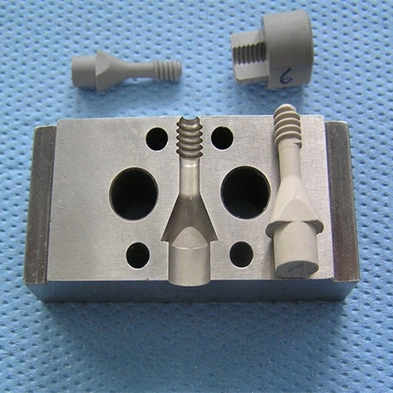 How Does Low Pressure Injection Molding Address Key Challenges in Electronics Manufacturing1