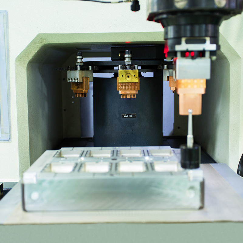 How Does Low Pressure Injection Molding Address Key Challenges in Electronics Manufacturing8