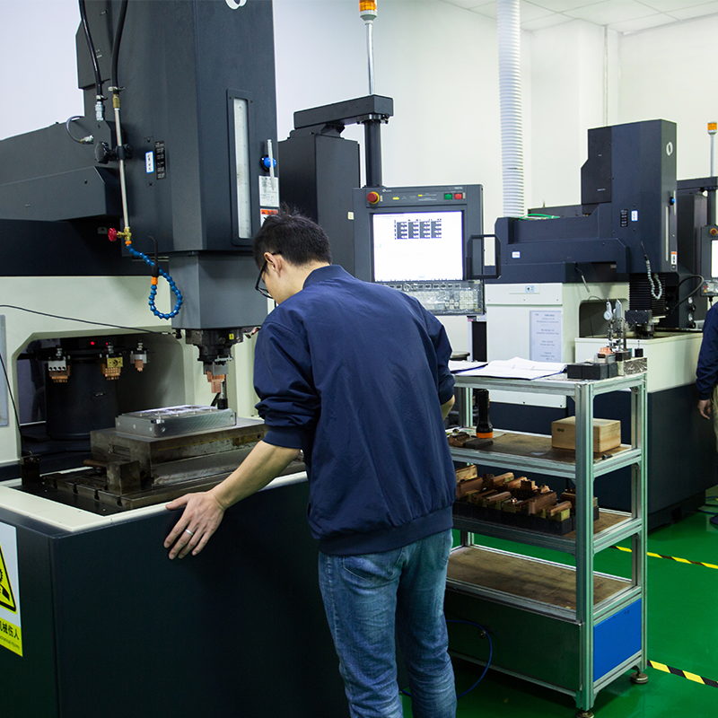 How Automated Quality Control Systems Enhance Precision and Reliability in Plastic Injection Molding5