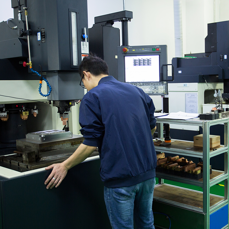 Tops Precision’s Step-by-Step Approach to Professional Mold Repairs and Upgrades5